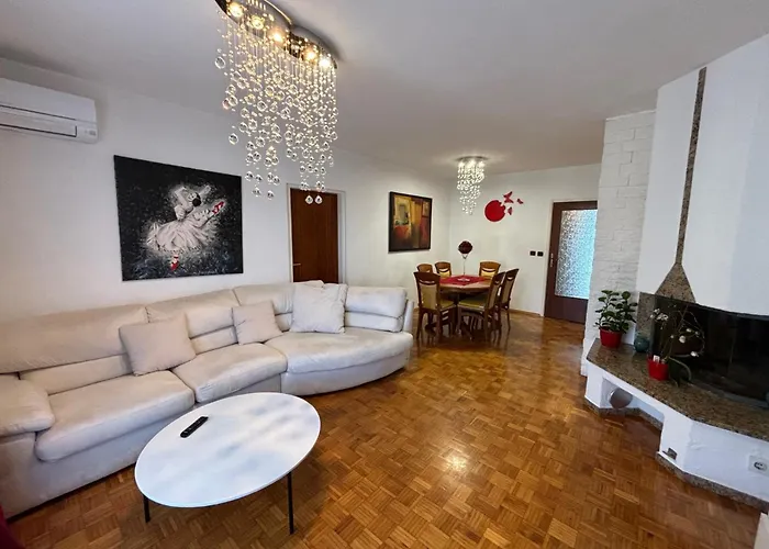 Pantos Appartement *