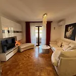 Pantos Apartment